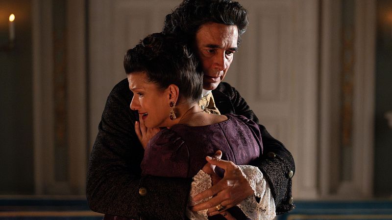 José Luis rememora sus mejores momentos junto a su amante, a la que ahora envía a su muerte.