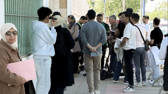 Noticias Murcia - Los consulados tramitan cientos de expedientes