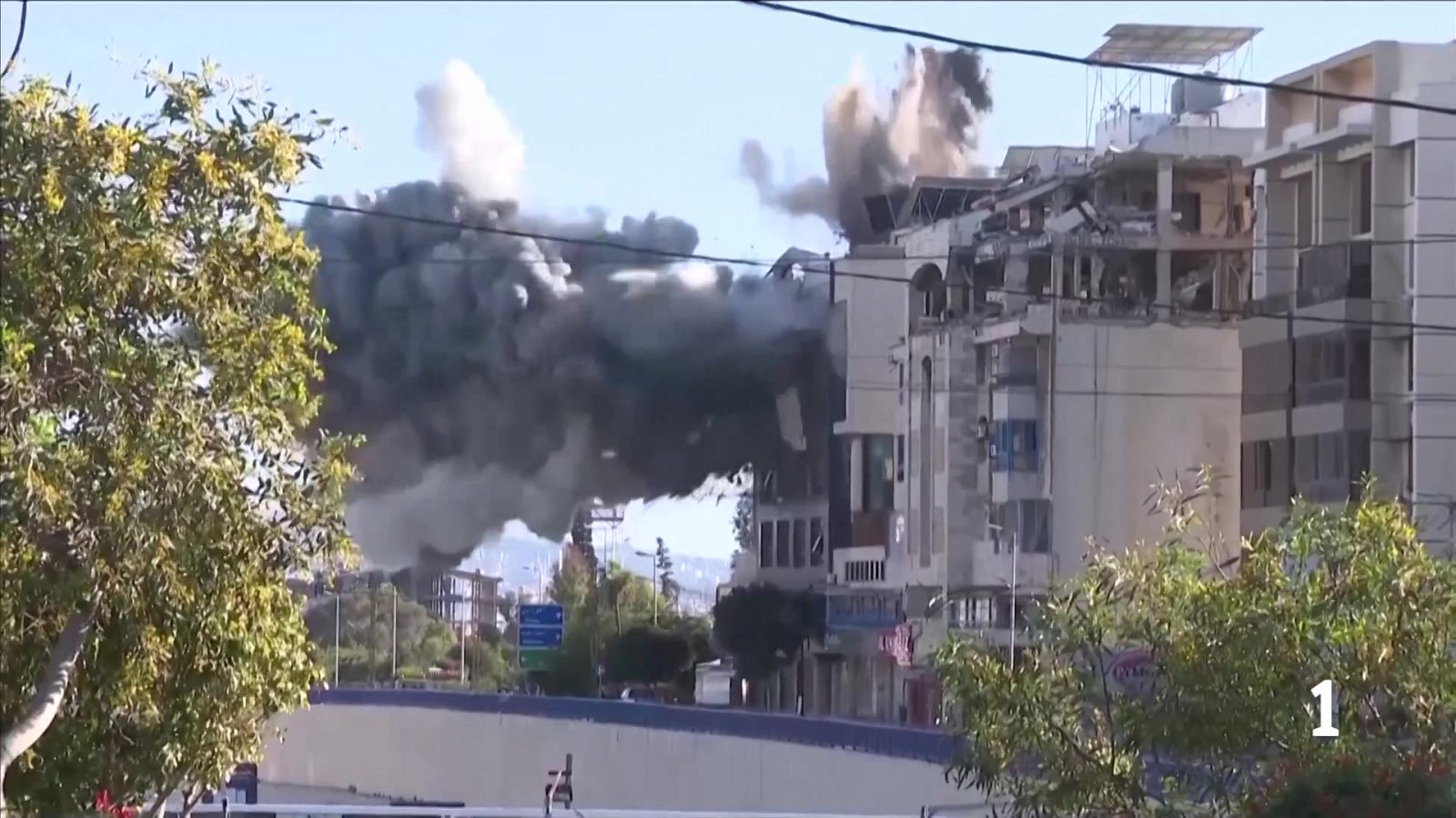 Augmenta l'interès pels llibres de conflictes bèl·lics - L'Informatiu | Veure