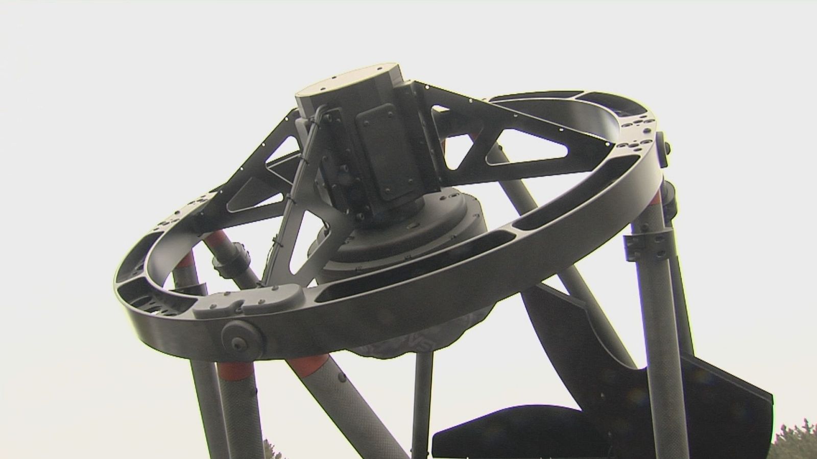 A Universidade de Vigo inaugura a estación terrea de comunicacións cuánticas por satélite máis grande de España