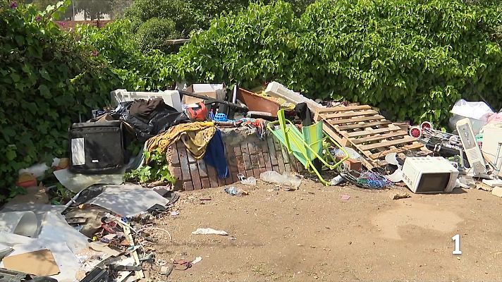 L'Informatiu - Barcelona blinda solars municipals per frenar nous assentaments de barraques a La Sagrera