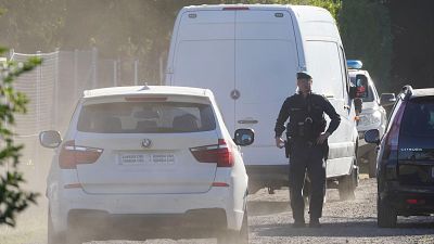 Finaliza el registro de la vivienda que perteneci� acusado del crimen de Esther L�pez - Telediario 1 | Ver v�deo