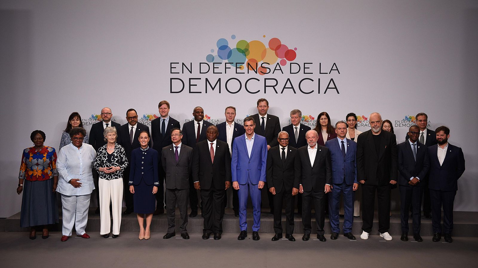 Informativo 24 horas - 14h - 18/04/26 - Fin de semana 24h | Ver