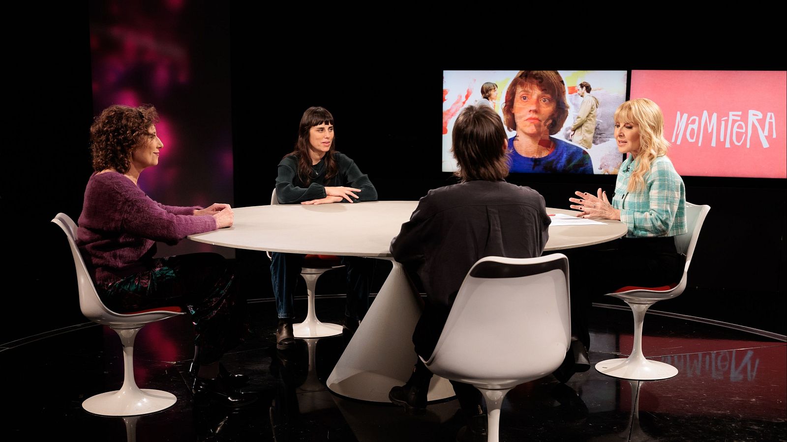 Versión española - Mamífera (Coloquio) - Versión española | Ver