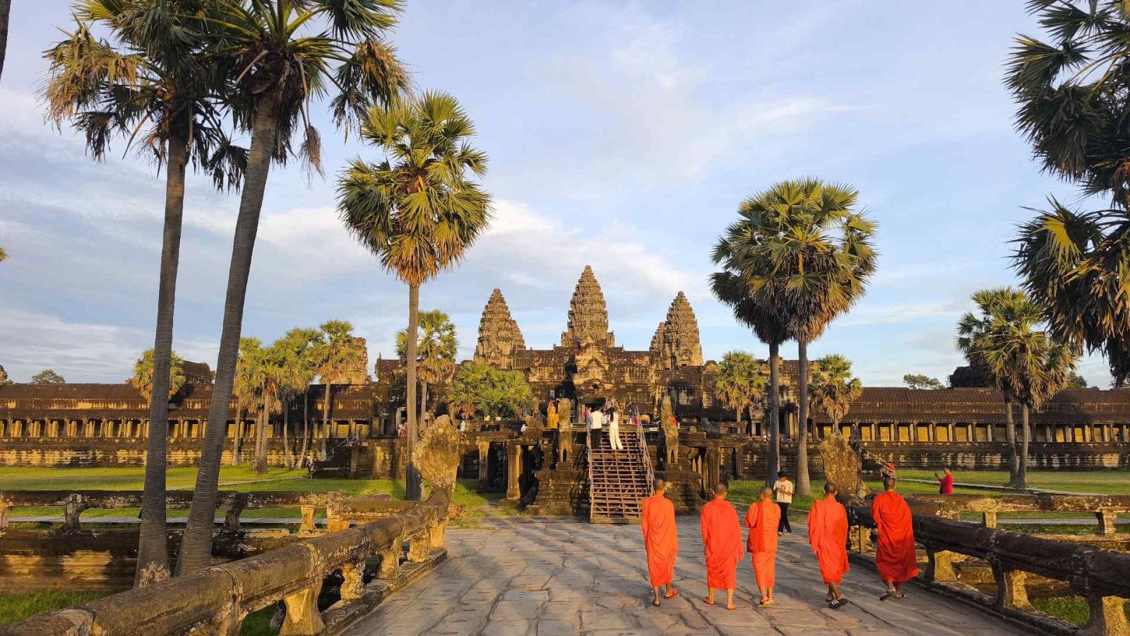 Pueblo de Dios - Siem Riep, el templo vivo de la tierra - Pueblo de Dios | Ver