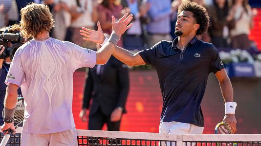 Arthur Fils tumba a Rublev y se proclama nuevo rey del God�
