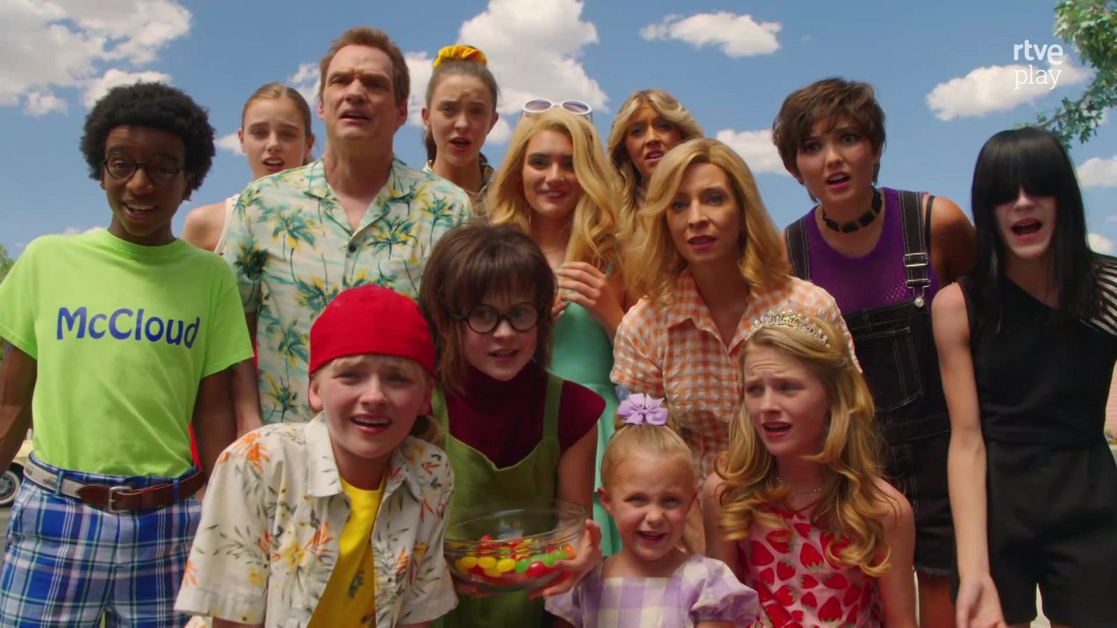 Una verdadera casa de locos - Un musical para recordar 1ª Parte - Una verdadera casa de locos | Ver