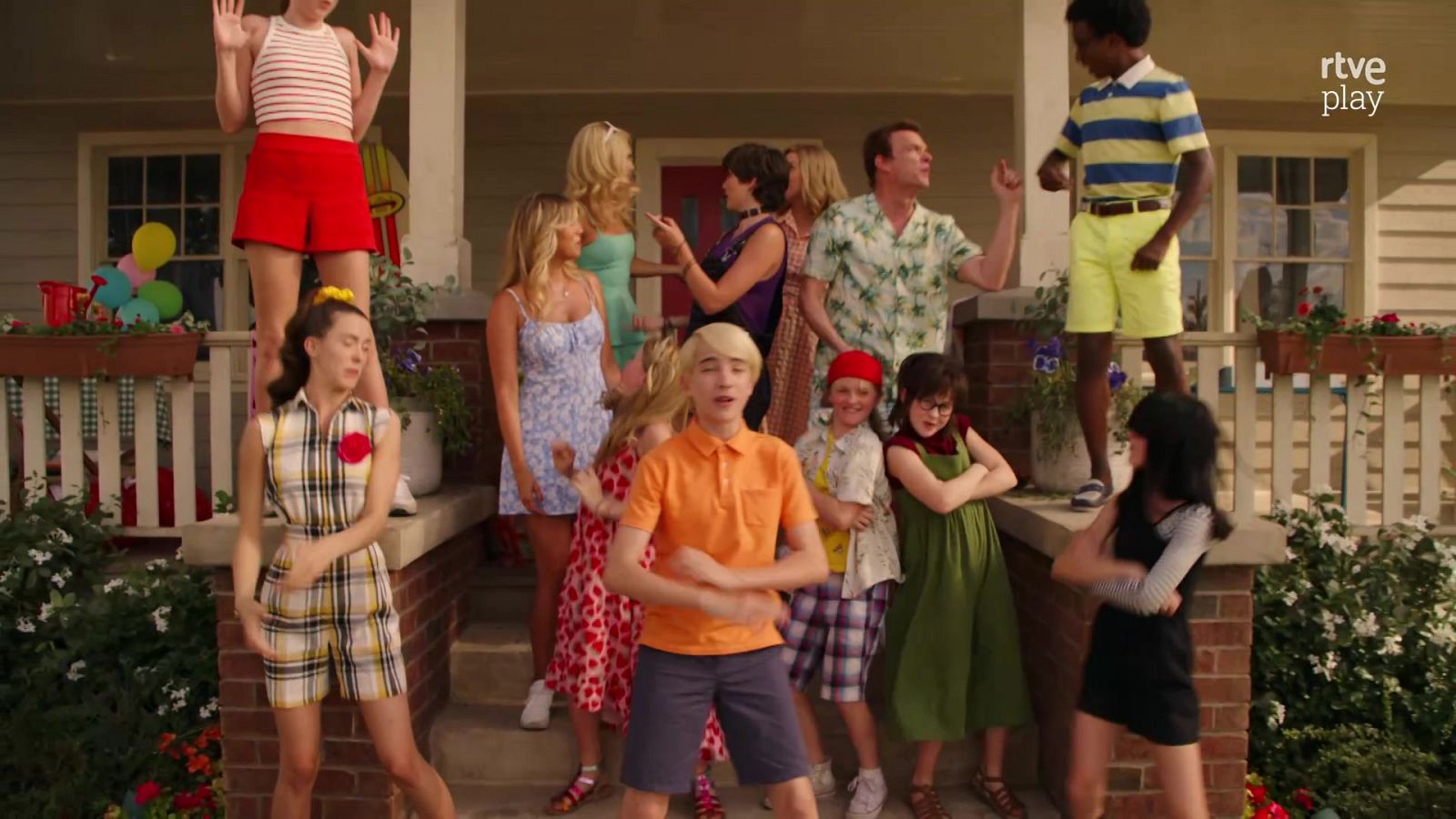 Una verdadera casa de locos - Un musical para recordar 2ª Parte - Una verdadera casa de locos | Ver