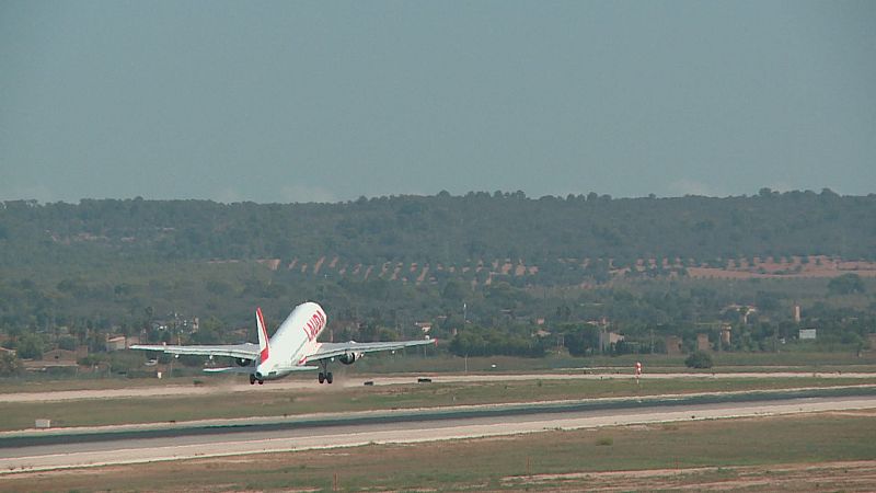 Les aerolínies programen un 2,5% més de seients per la temporada d'estiu a les Balears