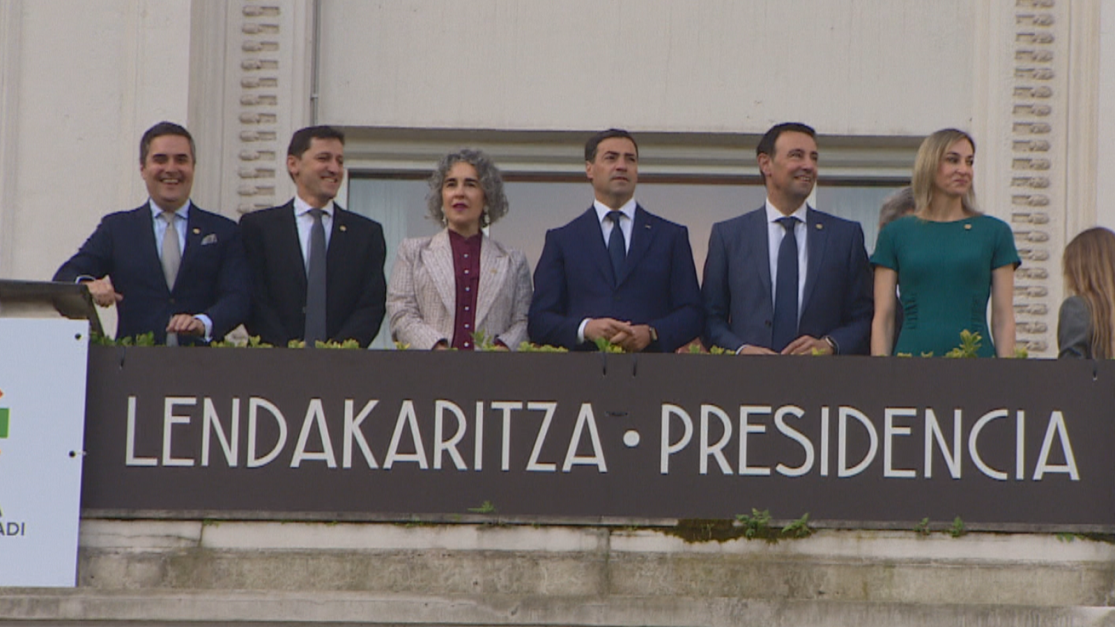 El Gobierno Vasco homenajea al ejecutivo del lehendakari Agirre en su 90 aniversario | RTVE Play - Ver ahora