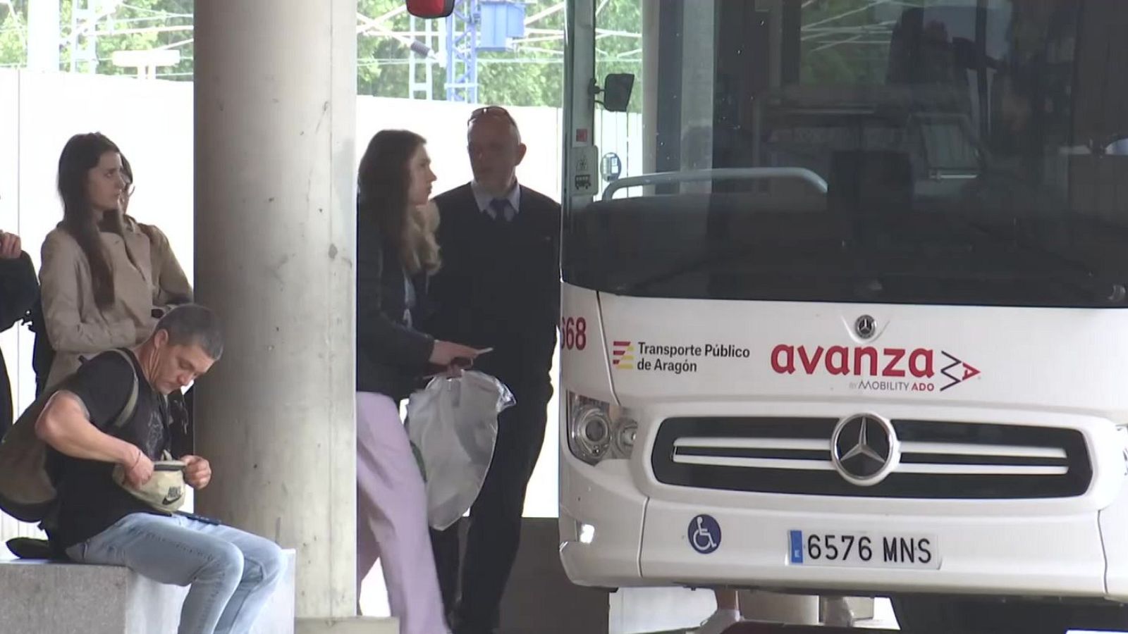 Viajar en bus entre Huesca y Zaragoza ya es más barato y se incrementan las frecuencias - Noticias Aragón | Ver