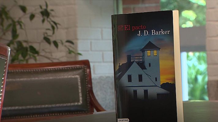 Telediario 1 - 'El Pacto': La nueva novela de suspense de J. D. Barker