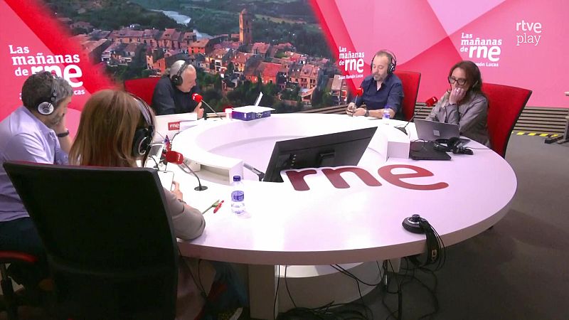 Antonio Maestre presenta 'Me crie como un fascista' - Las mañanas de RNE | Ver