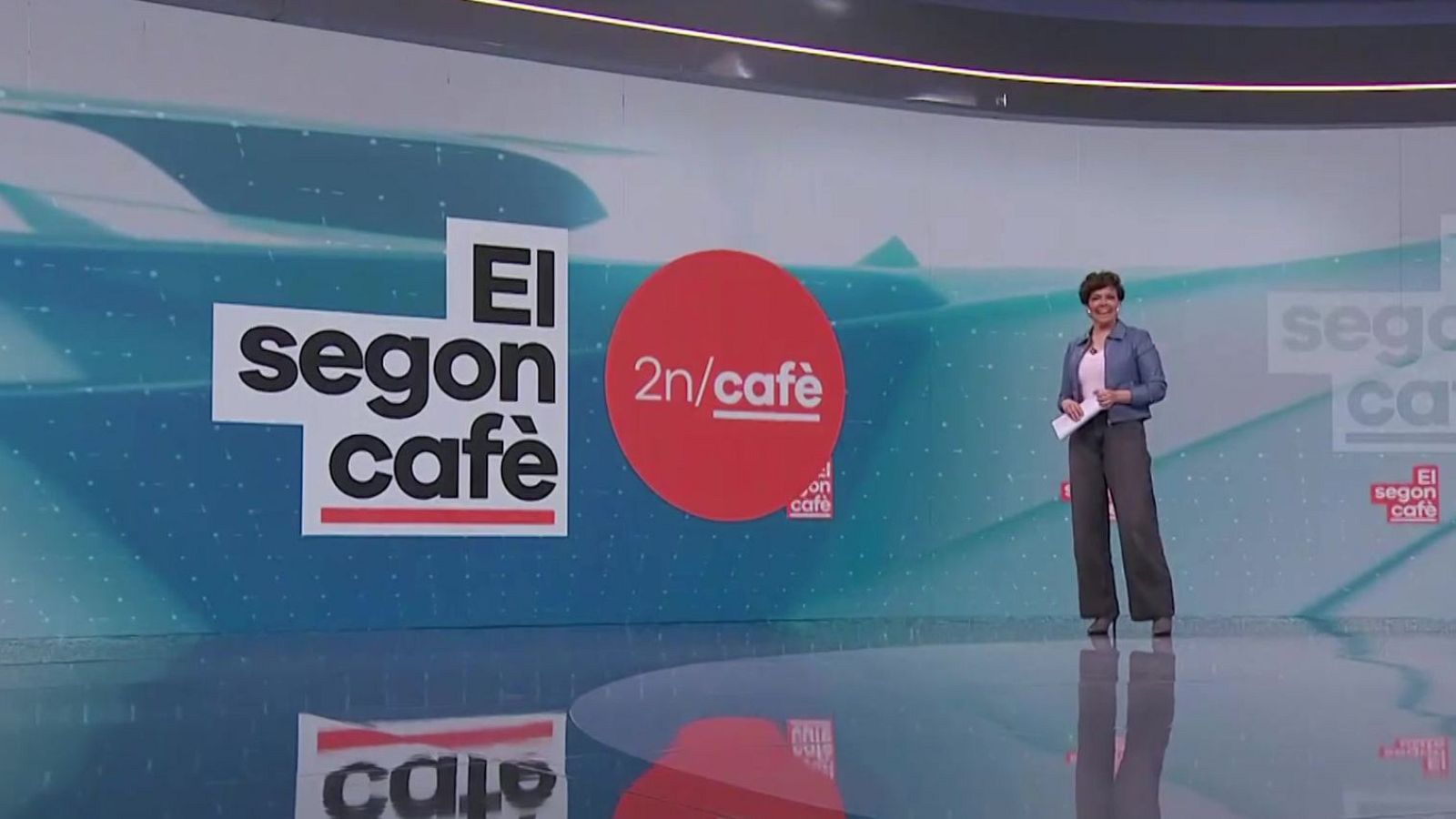 Els 70 Premis Sant Jordi, llegir pell amb pell i protesta de ramaders - El segon cafè - El segon cafè | Veure