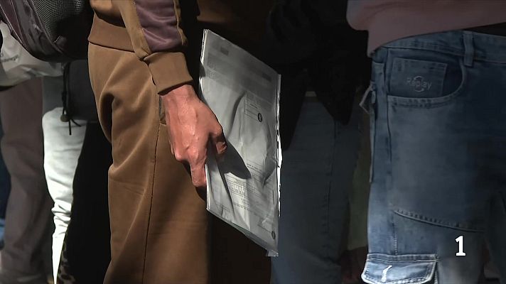 L'Informatiu - Els petits municipis alerten que el procés de regularització pot quedar encallat