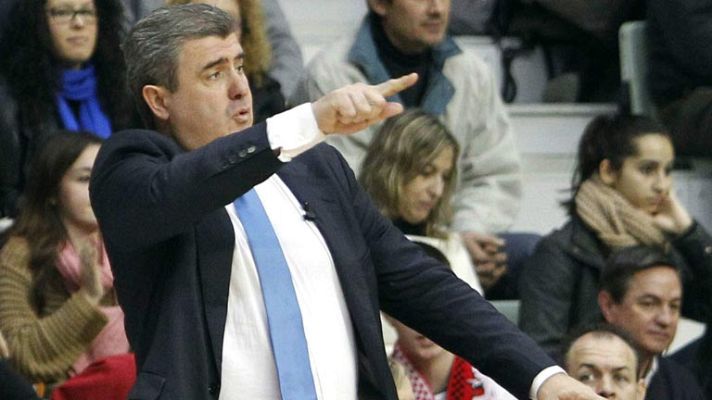 Telediario 1 - Óscar Quintana muestra su carácter en el banquillo