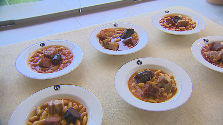 Panorama Regional - La mejor fabada del mundo se sirve en el Río Astur de Gijón