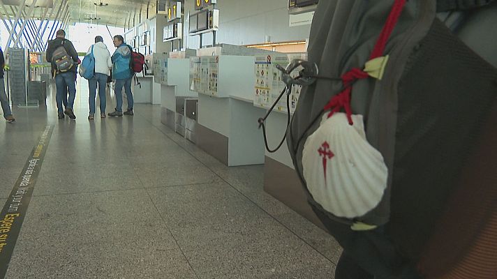 Telexornal - Galicia - O aeroporto de Santiago pecha 35 días polas obras de renovación da pista