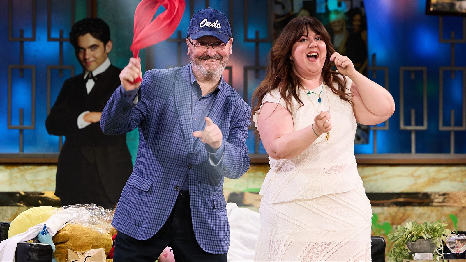 La Revuelta | Leonardo Dantés, el regalo viviente de Lalachus - La Revuelta | Ver