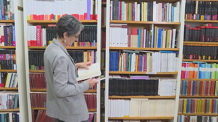 Informatiu Balear - Glòria Forteza-Rey, 47 anys estimant l'ofici de llibretera