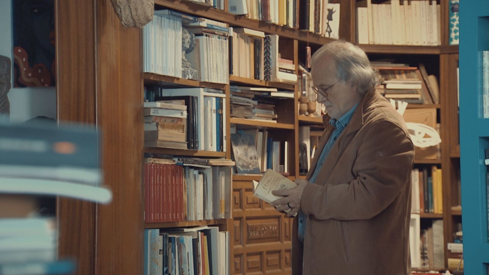 Viatge a la biblioteca d'Andreu Manresa