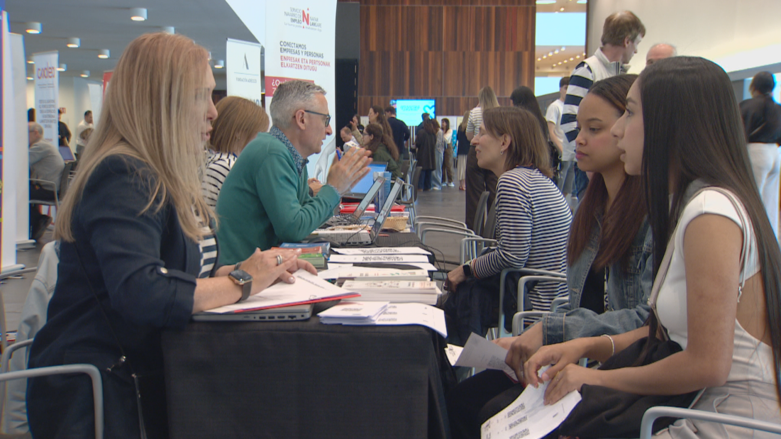 Navarra Jobs celebra su decimoquinta edición - Telenavarra | Ver