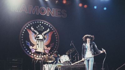 50 años del primer disco de los Ramones, el inicio del punk