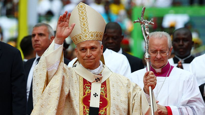 El papa cierra su gira por África con una misa en Malabo - Telediario 1 | Ver