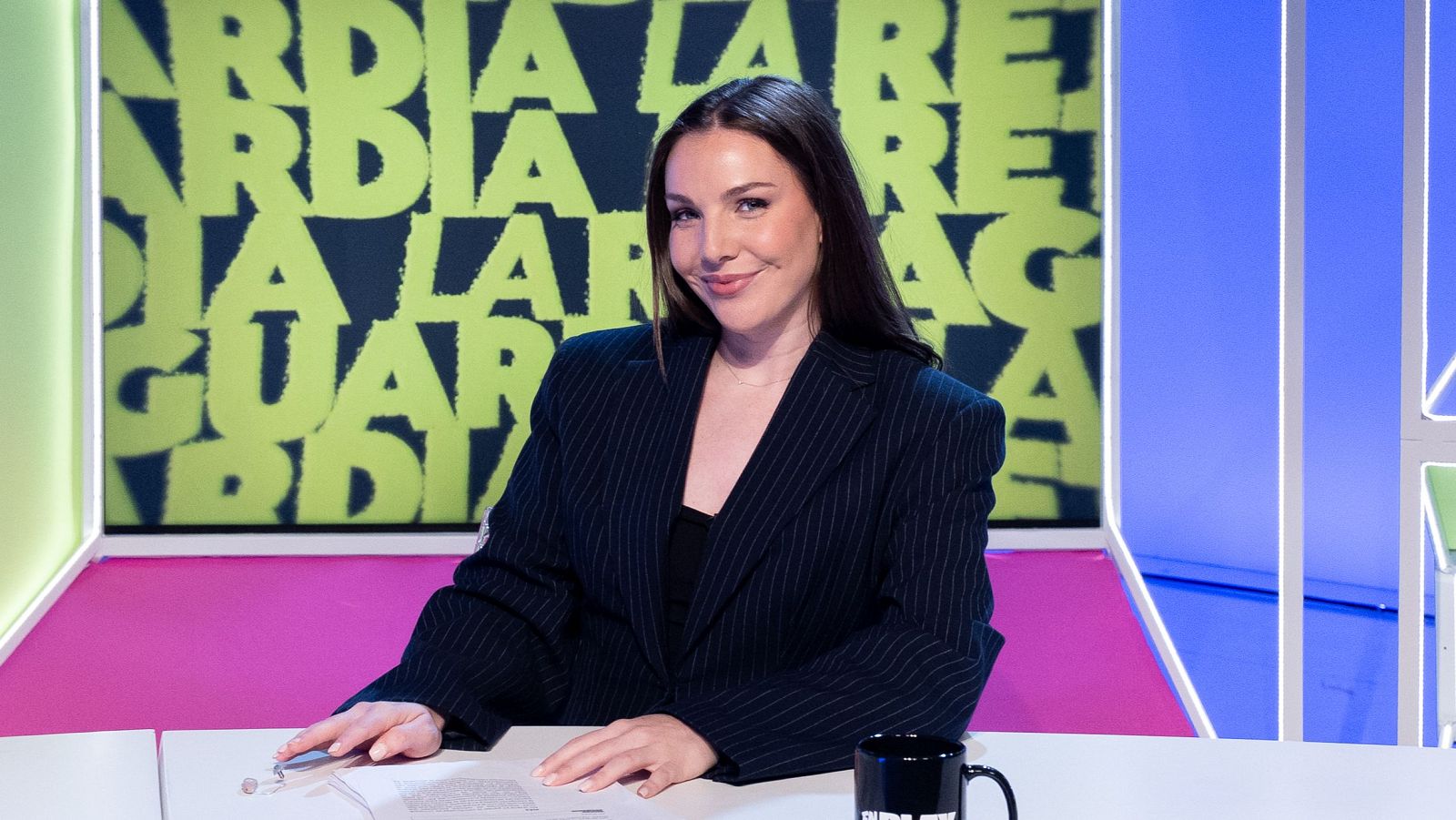 Inés Hernand monta un "club de lectura" con profesionales del sector - La retaguardia | Ver