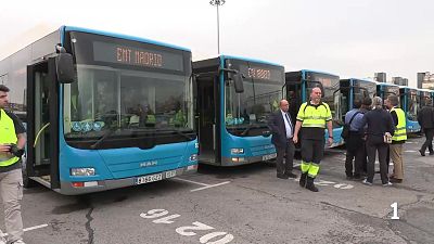 Los autobuses cedidos por Madrid ya han sido recogidos por Burgos - Noticias de Castilla y Le�n | Ver
