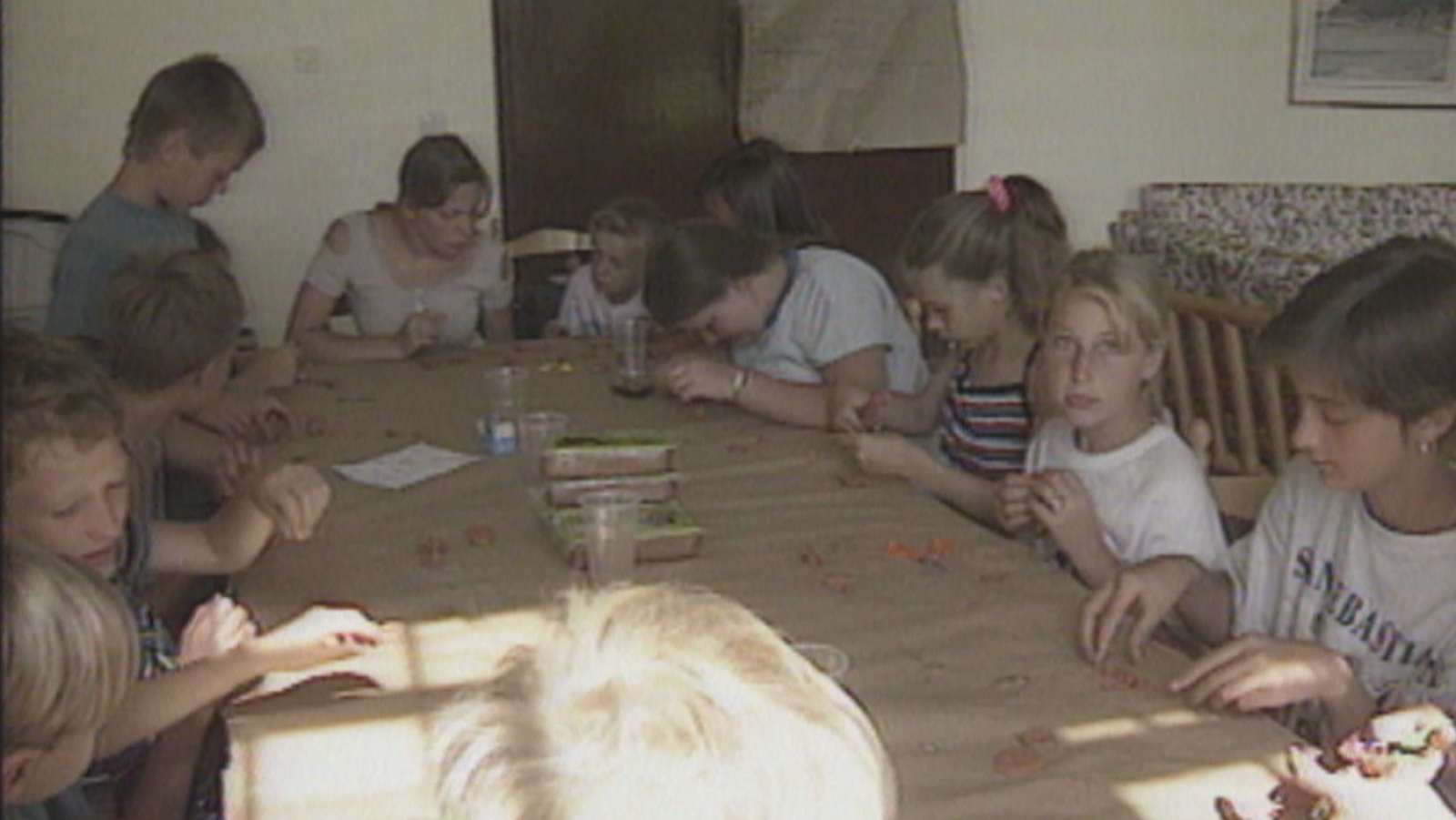 Familas vascas, pioneras en acoger a niños de Chernóbil desde hace 30 años | RTVE Play - Ver ahora