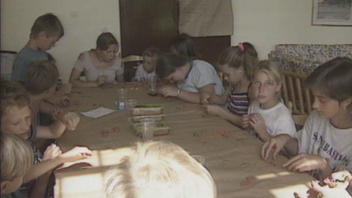 Telenorte - País Vasco - Familas vascas, pioneras en acoger a niños de Chernóbil desde hace 30 años