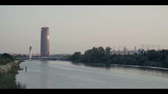 RTVE Instituto - "La lupa". TFM de Alejandro Mateos