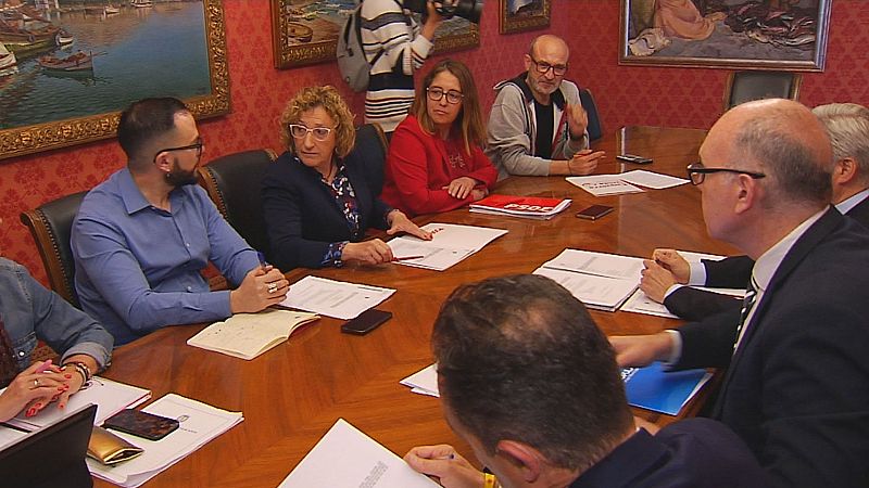 Cap dels cincs tècnics d'urbanisme convocats acudix a la Comissió d'investigació de les VPP d'Alacant - L'informatiu - Comunitat Valenciana | Ver