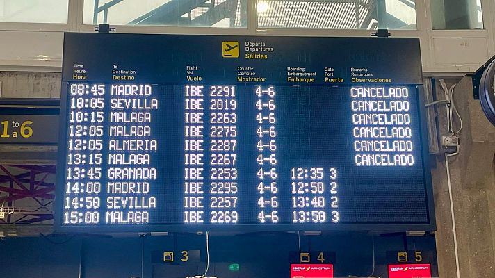  - Panel de información del aeropuerto de Melilla | RTVE Melilla