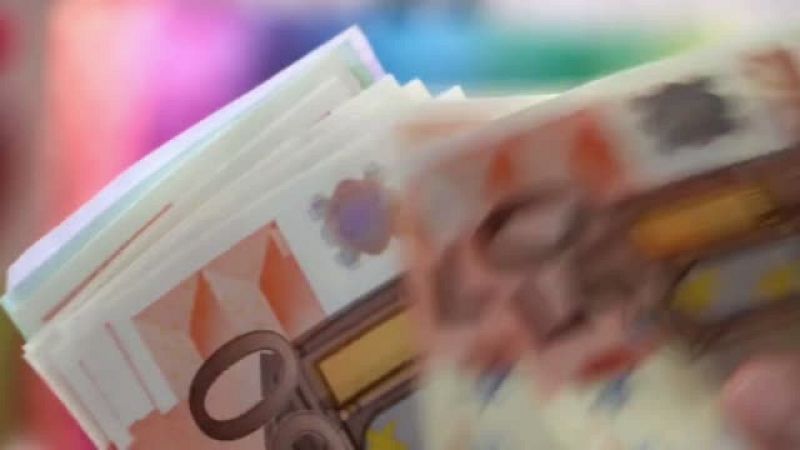 'Situación de la mujer periodista en los cargos de responsabilidad. Romper el techo de cristal' , de Ana Trigo | Ver