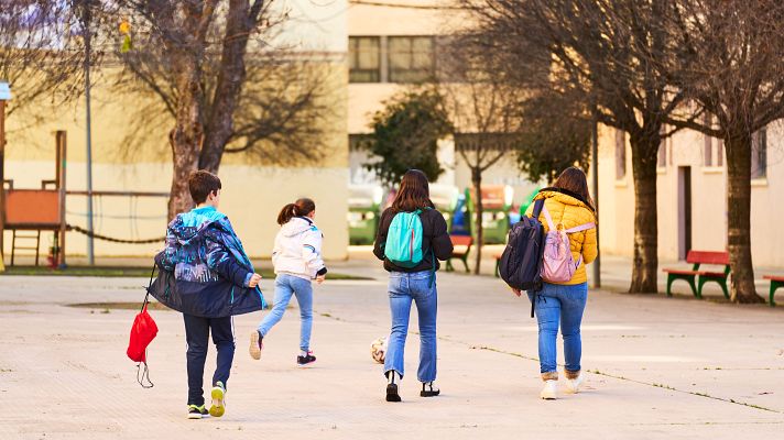 Telediario 2 - Los mossos acudirán de manera regular a los institutos catalanes para evitar o mediar en posibles conflictos