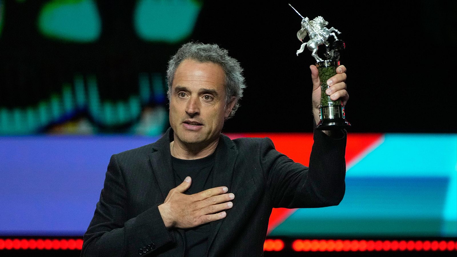 'La deuda', de Daniel Guzmán, premiada en Moscú - Fin de semana 24h | Ver