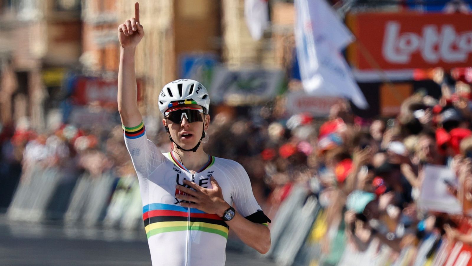Nueva exhibbición de Pogacar en la Lieja-Bastoña-Lieja - Ciclismo | Ver