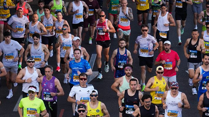 Telediario Fin de Semana - Maratones de 'runners' cada vez más multitudinarias: de las ventajas de correr a los molestos cortes de tráfico