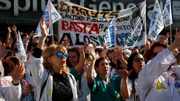 Los m�dicos exigen a Pedro S�nchez su intervenci�n directa despu�s de tres semanas de huelga nacional