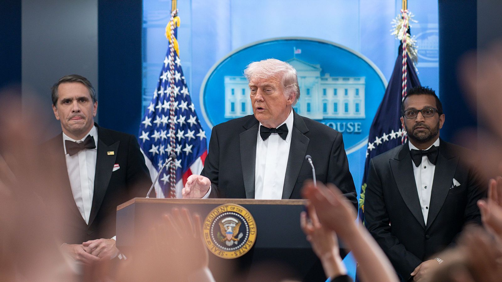 Informativo 24 horas - 20h - 27/04/26 - Informativo 24h | Ver