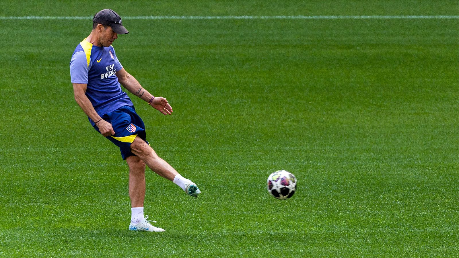 Simeone: "Es extraordinario que el Átletico esté de nuevo en unas semis de Champions" - Fútbol | Ver