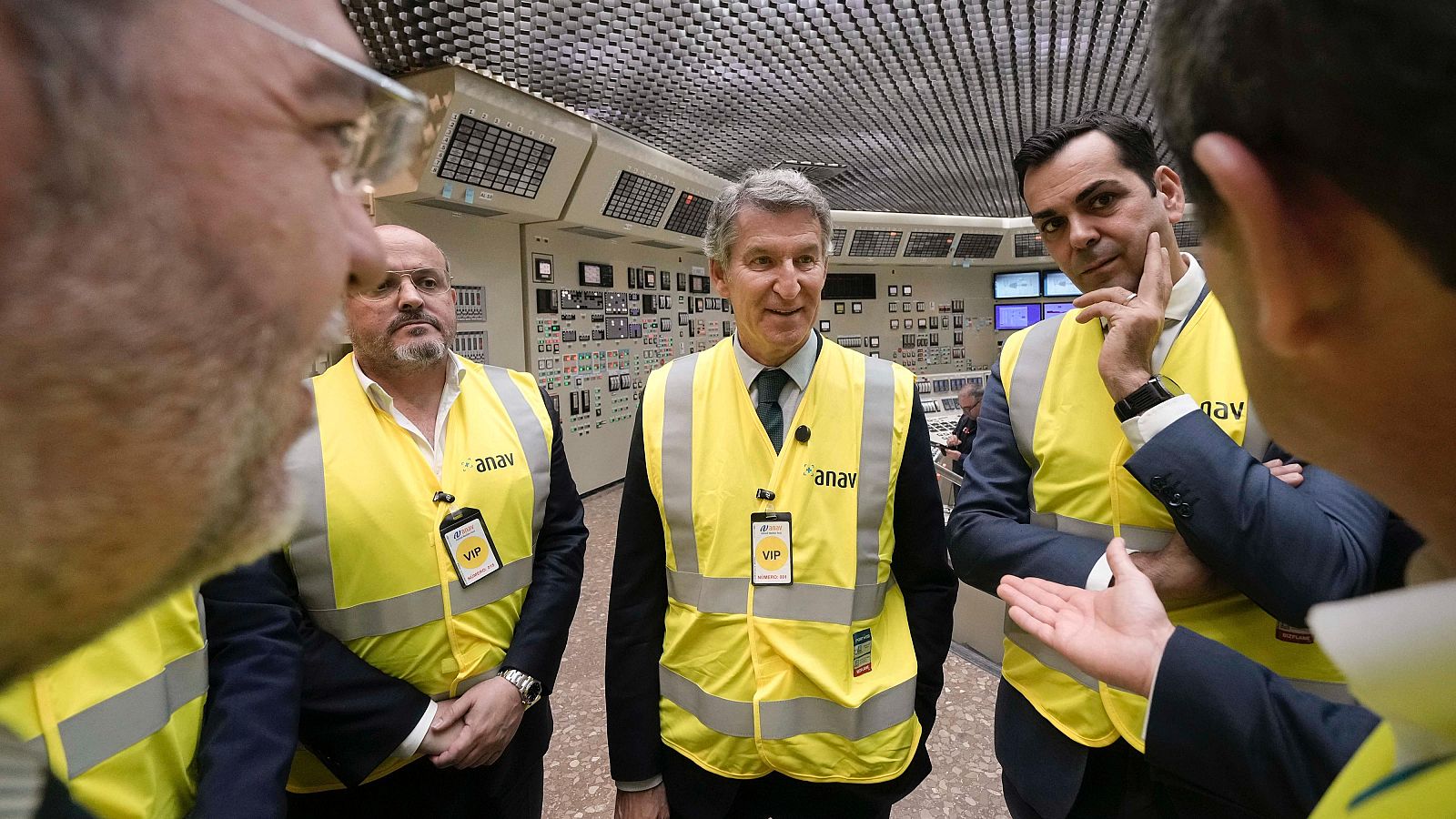 El apagón enciende el debate político - Telediario 1 | Ver