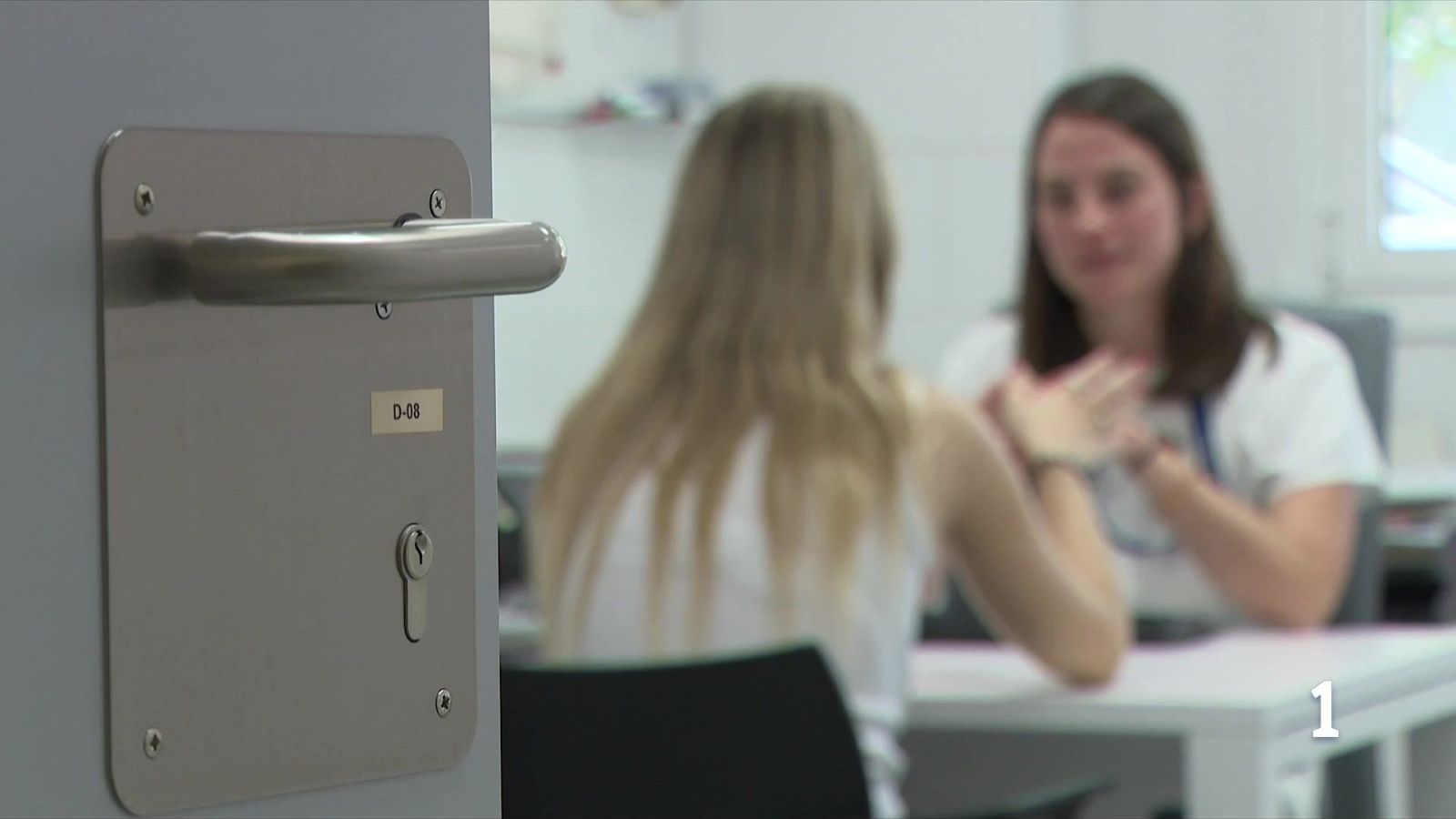 Vall d’Hebron reforça la detecció d’ITS en adolescents amb diagnòstic exprés - L'Informatiu | Veure