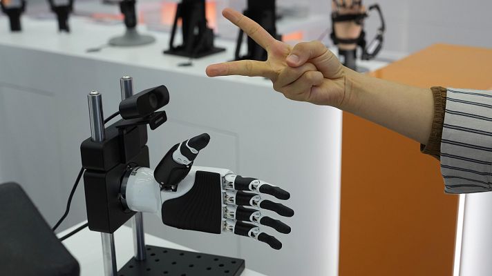 Noticias Murcia - La utilización de la inteligencia artificial y de la robótica tanto en la industria como en la sanidad es ya una realidad