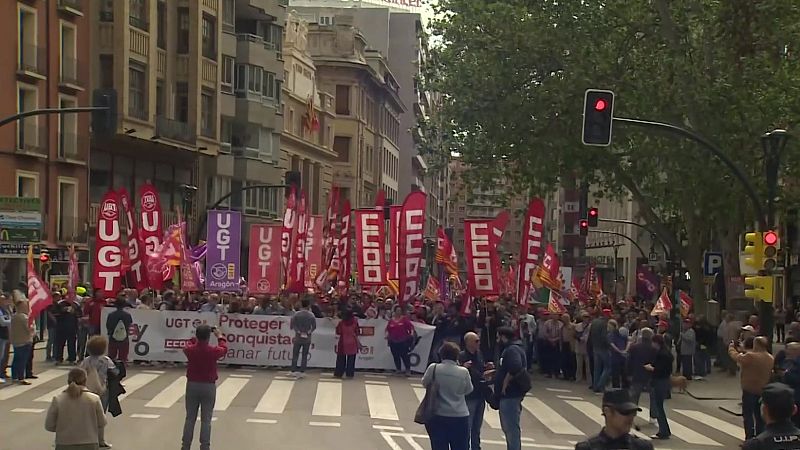 El salario mínimo y el acceso a la vivienda, reivindicaciones del Primero de Mayo - Noticias Aragón | Ver