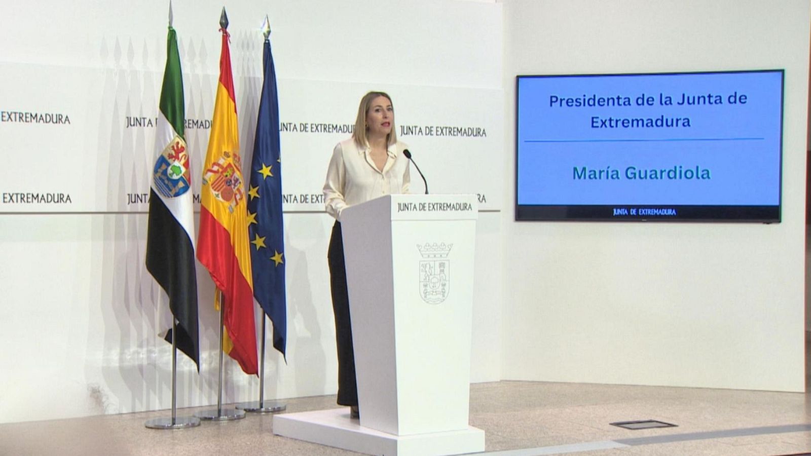 María Guardiola presenta su nuevo Gobierno - Noticias de Extremadura | Ver