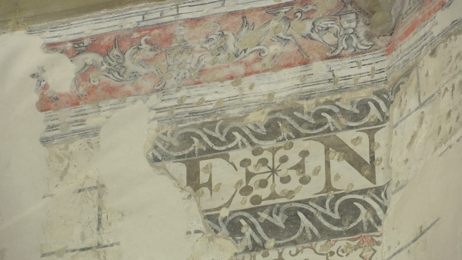 Restauradas unas pinturas renacentistas ocultas en Beasain | RTVE Play - Ver ahora