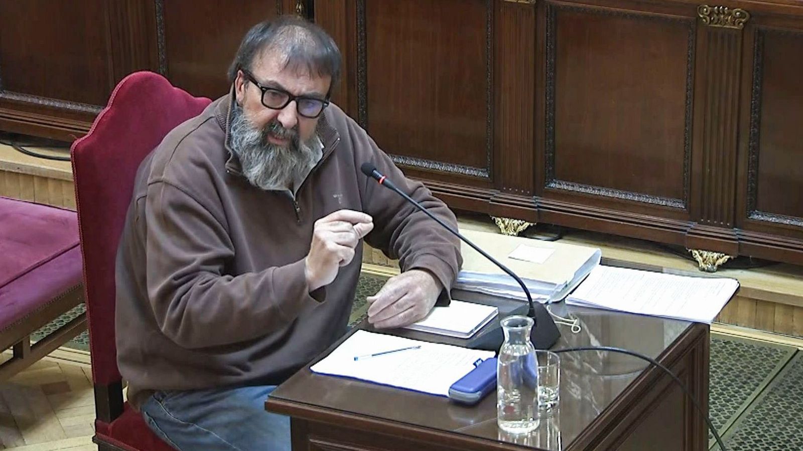 Koldo García admite que las 'chistorras' eran billetes de 500 euros y que los recibió del PSOE y Guardia Civil - La tarde en 24h | Ver vídeo